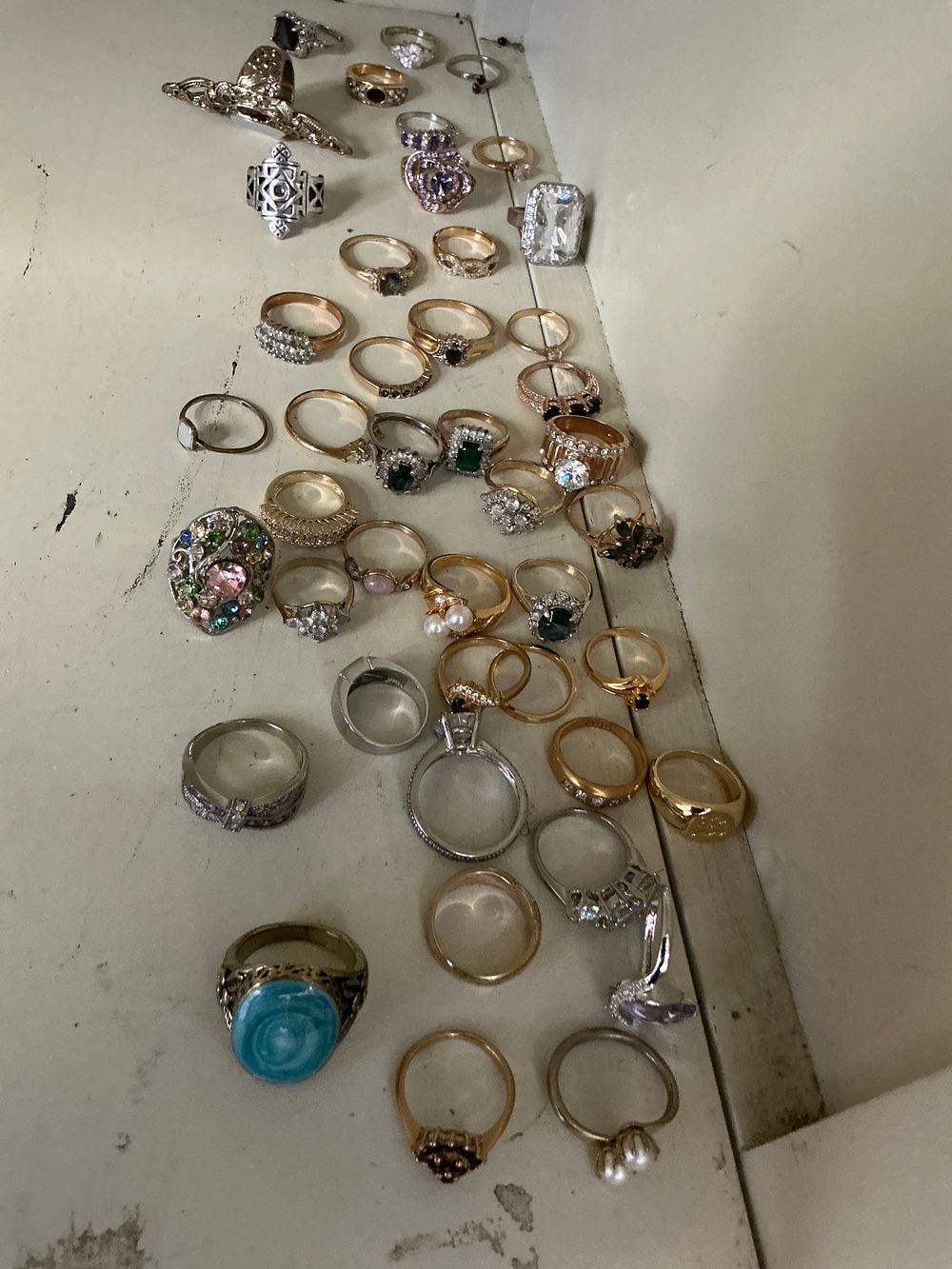 Lot 293: A Large Collection of Approximately 40 Dress and Costume Jewellery Rings