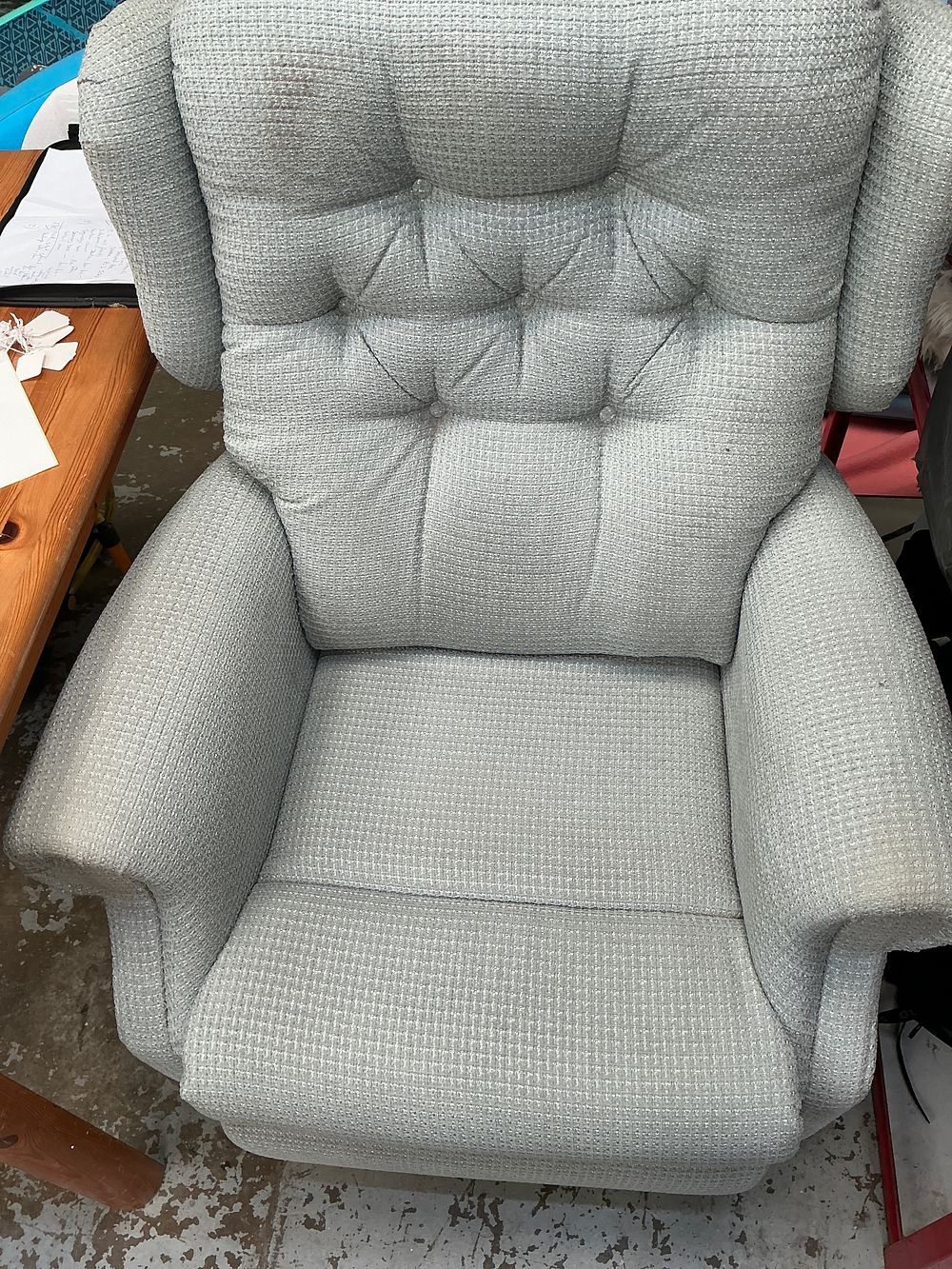 Lot 303: Contemporary Electric Riser Recliner Armchair in Grey Textured Fabric