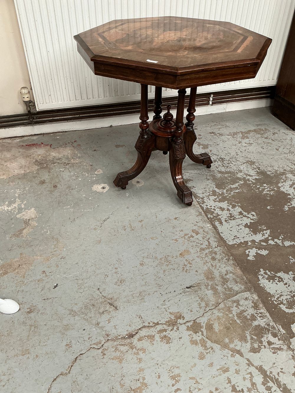 Lot 309: Victorian Burr Walnut Octagonal Pedestal Side Table