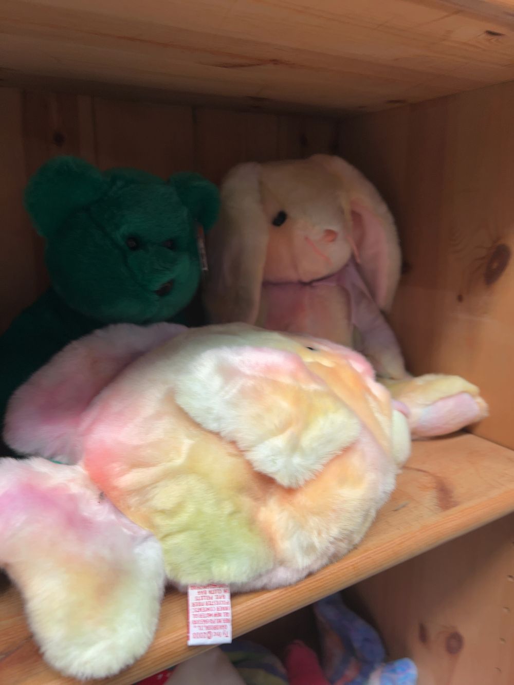 Lot 162: A Collection of Approximately Fourteen Ty Beanie Baby and Beanie Buddy Plush Toys and a Magazine