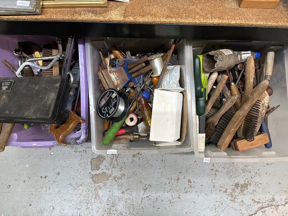 Lot 243: A Mixed Lot of Assorted Metal and Plastic Tools including hand tools and Bench Vice etc