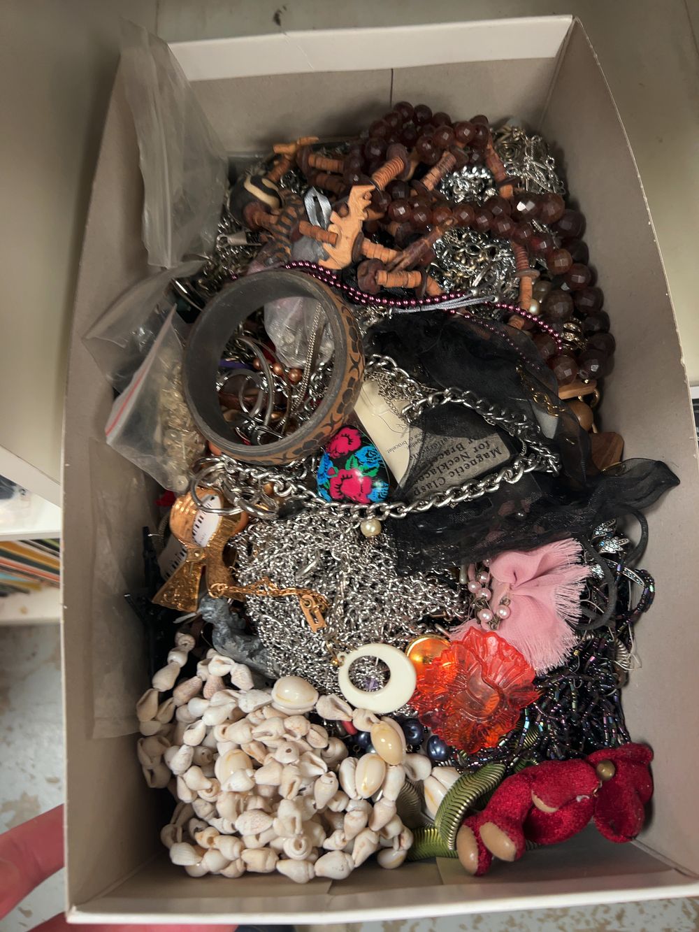 Lot 329: A Collection of Assorted Costume Jewellery and Fashion Accessories Including Natural Shell and Beaded Examples