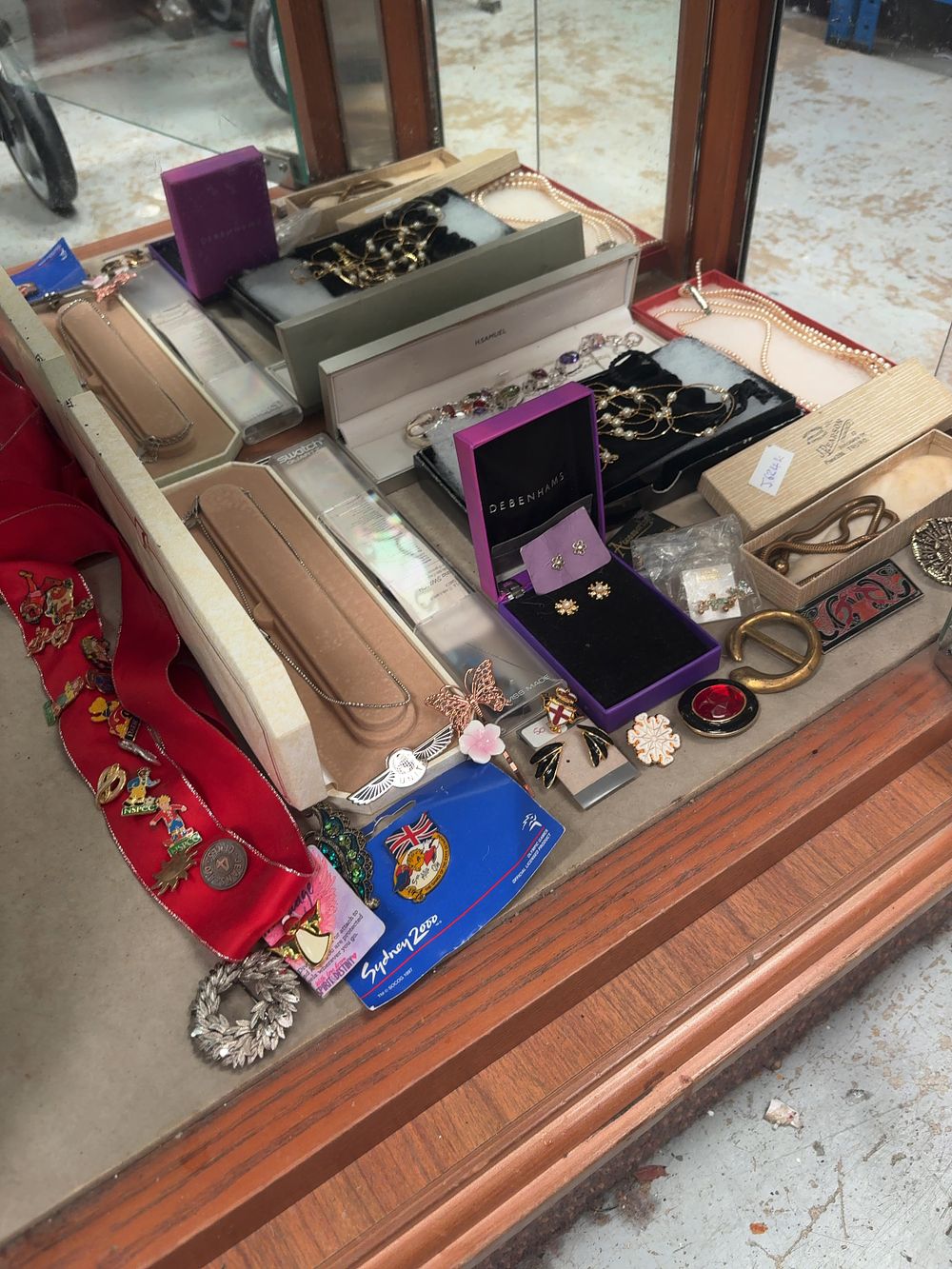 Lot 365: A Collection of Vintage and Costume Jewellery and Accessories including Examples by Napier and Swatch with Presentation Cases