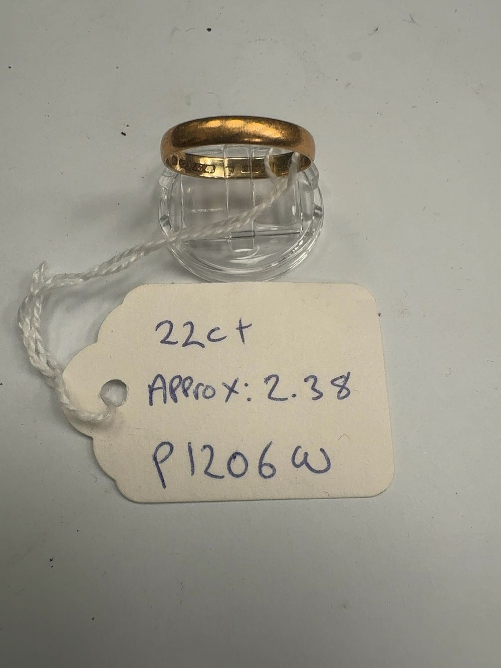 Lot 369: A 22ct Yellow Gold D-Section Profile Wedding Band