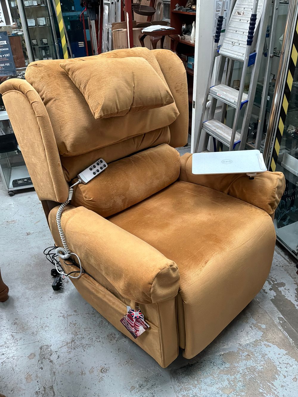 Lot 385: A Contemporary Primacare Mustard Yellow Velour Bariatric Electric Riser Recliner Chair