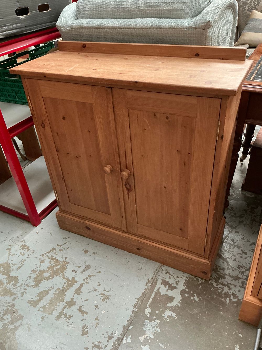 Lot 500: A Victorian Style Solid Pine Twin Door Storage Cupboard