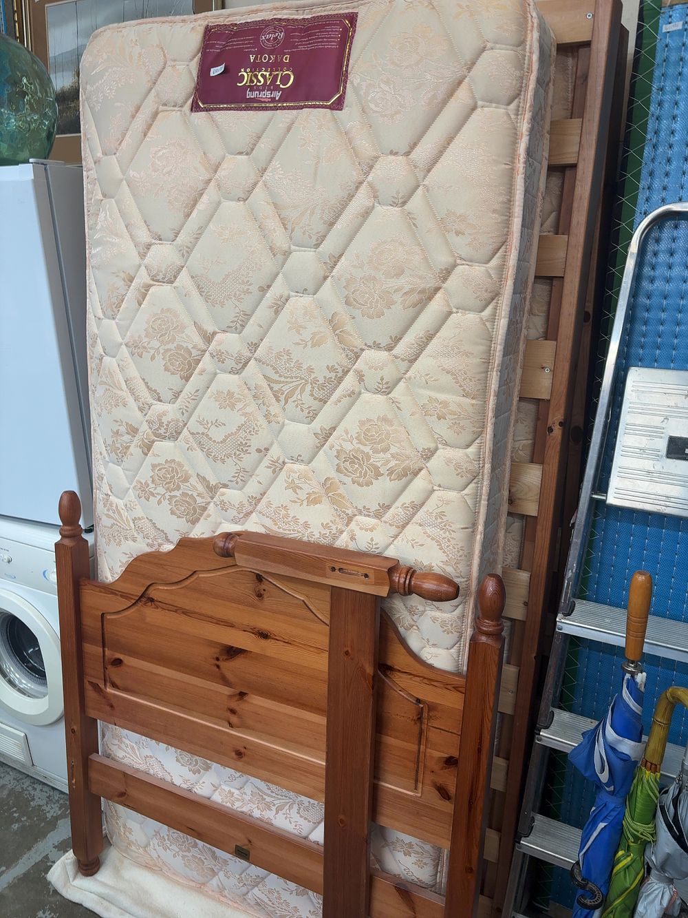 Lot 524: Two Traditional Style Knotty Pine Single Bed Frames and an Airsprung Mattress’s