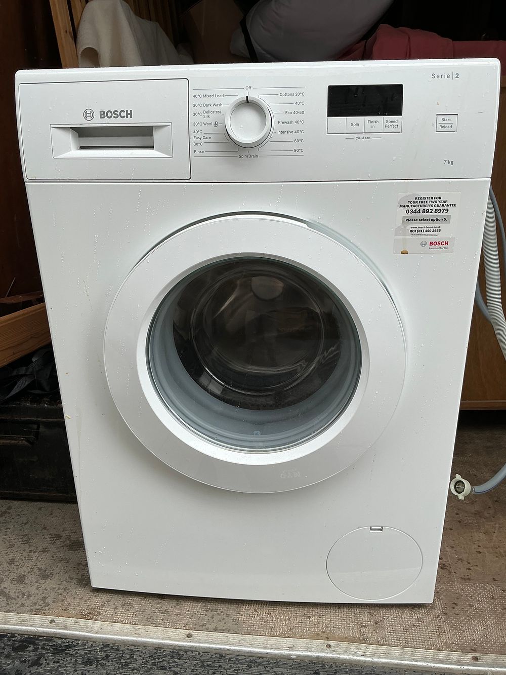 Lot 534: A Bosch Serie 2 White Front Loading 7kg Washing Machine