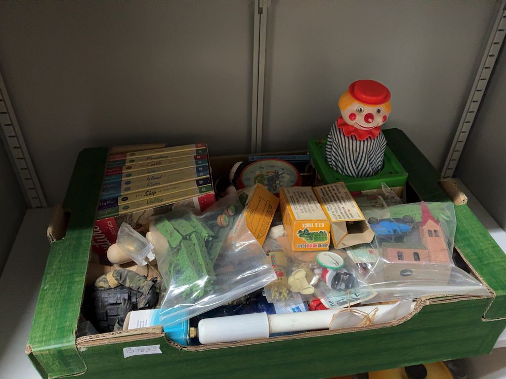 Lot 7: A Mixed Lot of Vintage and Modern Toys and Books including Enid Blyton and Airfix Examples