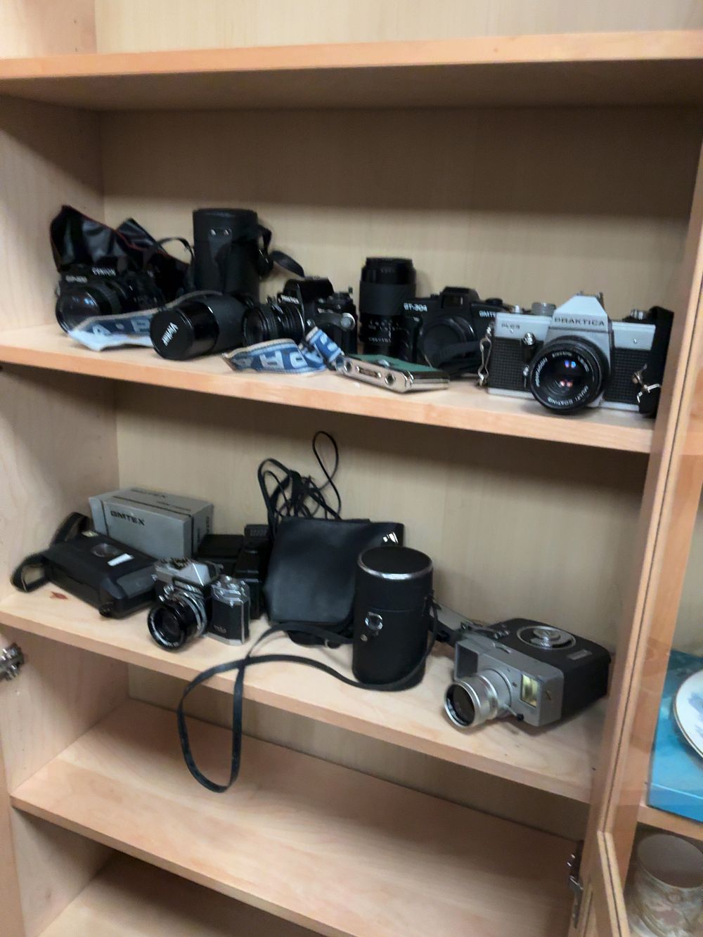 Lot 140: A Collection of Vintage Photographic Equipment Including Petri, Praktica and Centon 35mm SLR Cameras