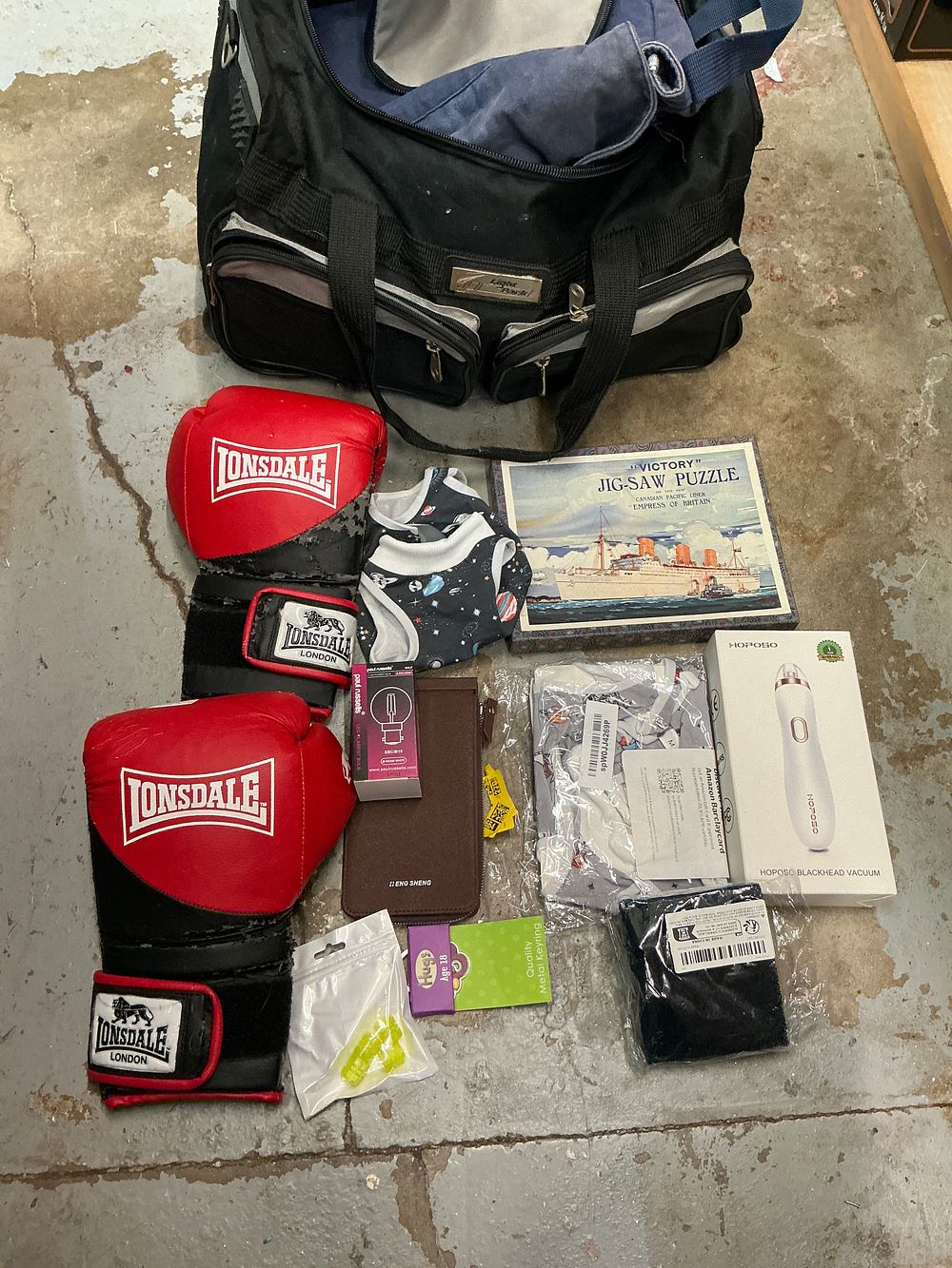 Lot 164: A Collection of Assorted Consumer Goods including Lonsdale, Hoposo and Victory Examples