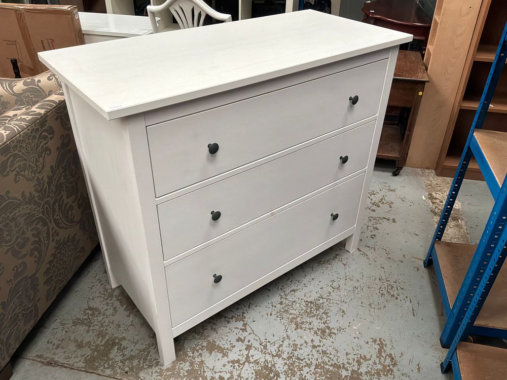 Lot 239: A Contemporary White Painted Three Drawer Chest