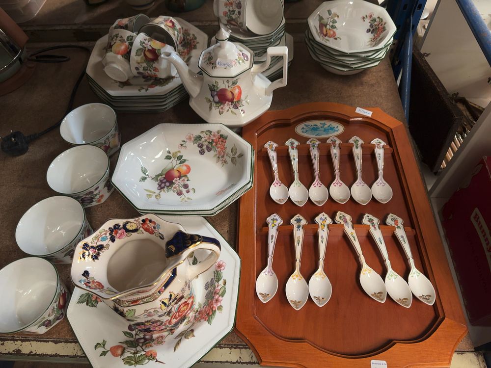 Lot 288: A Collection of English Ceramic Tableware and Decorative Items Including Mason's and Johnson Bros Examples