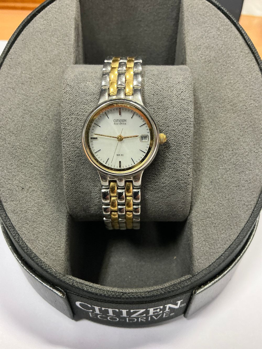 Lot 153: A Ladies Two Tone Citizen Eco Drive Wristwatch with Presentation Case and Documentation