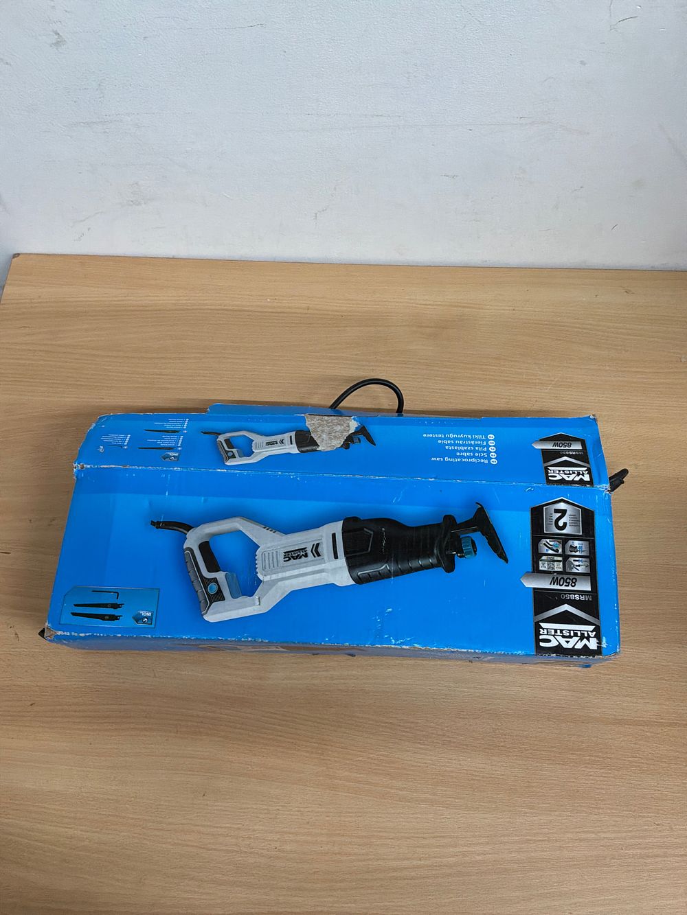 Lot 17: A Mac Allister 850W Corded Reciprocating Saw in Original Box