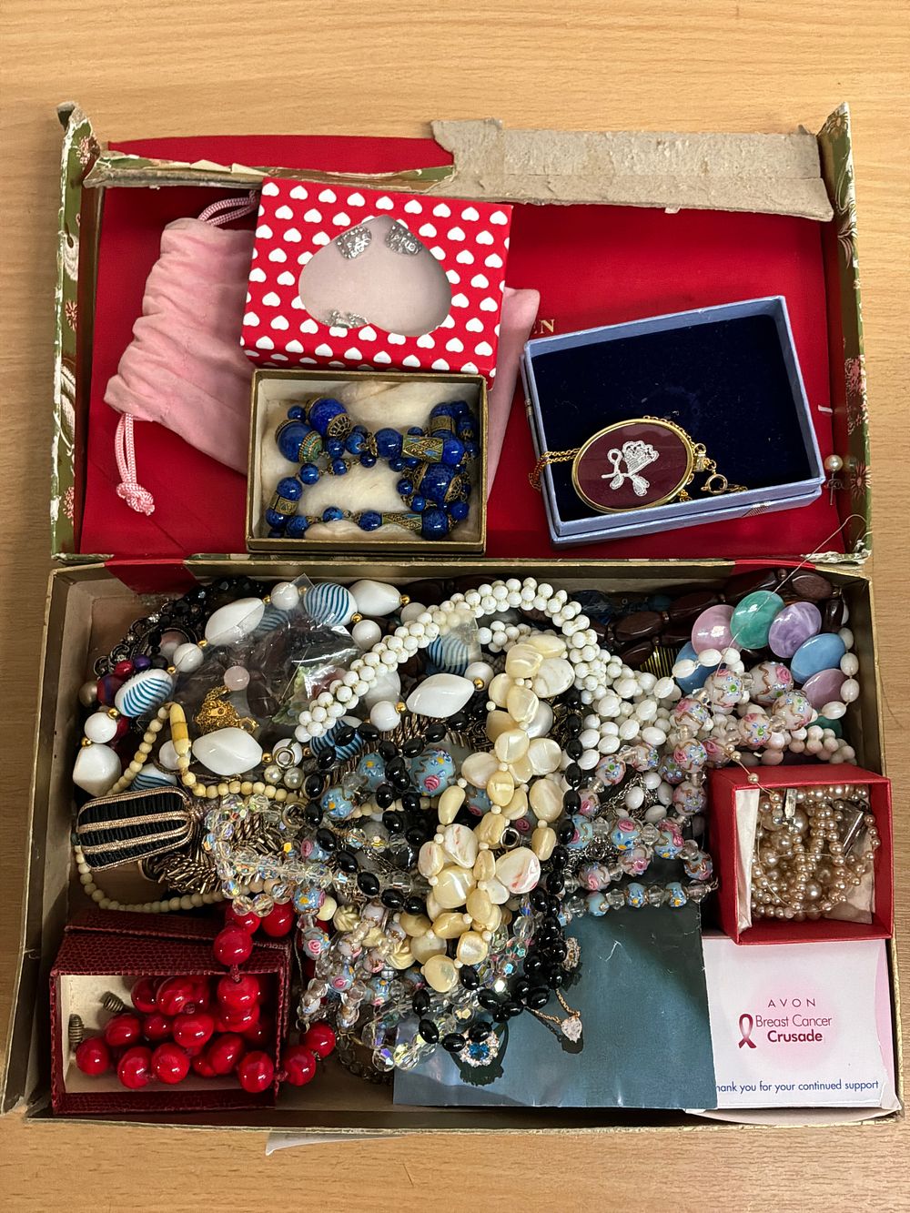 Lot 82: A Collection of Vintage and Contemporary Costume Jewellery including an Avon Breast Cancer Crusade Card