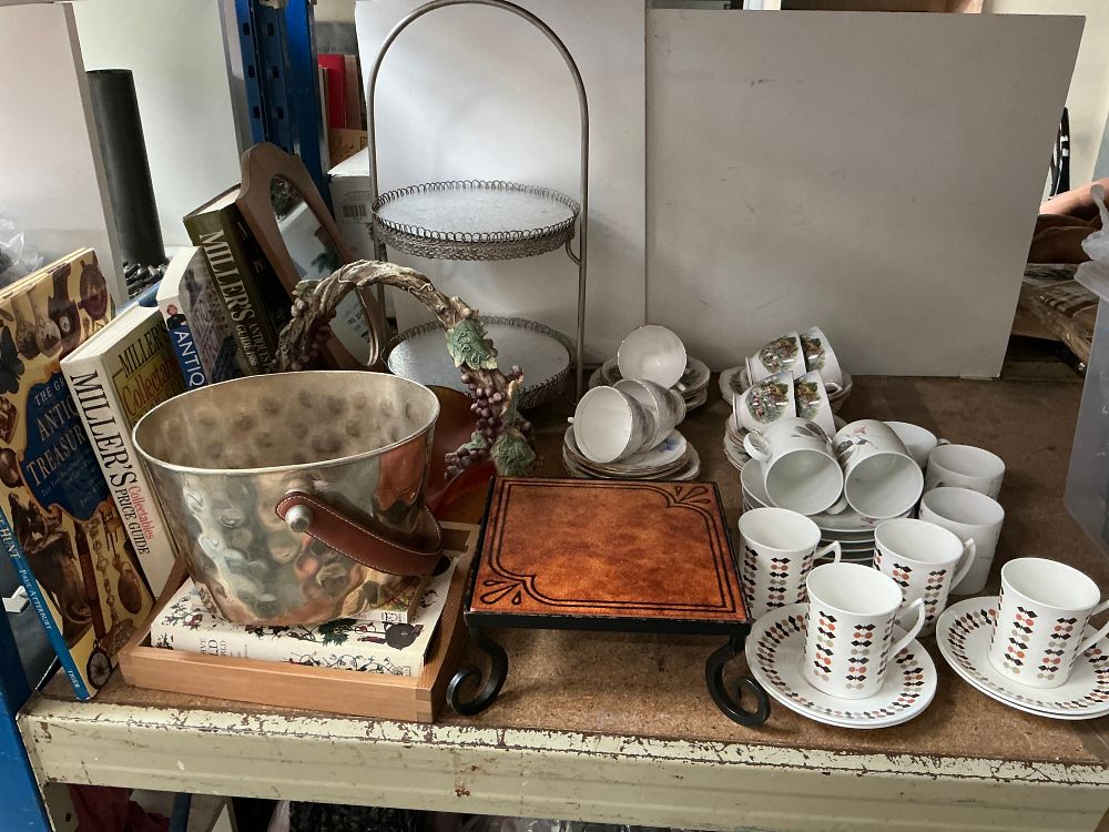 Lot 314: A Collection of Ceramic Wares and Decorative Household Items Including Miller's Antiques Reference Books