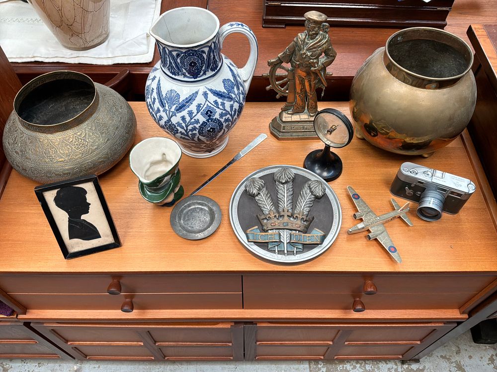 Lot 344: A Collection of Decorative Objects and Collectibles Including a Royal Wedding Commemorative Plaque