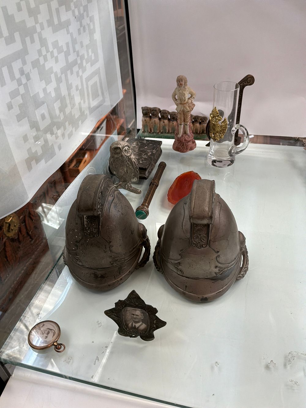 Lot 368: A Collection of Decorative Items Including Cavalry Stirrup style Inkwells and Porcelain Figurines