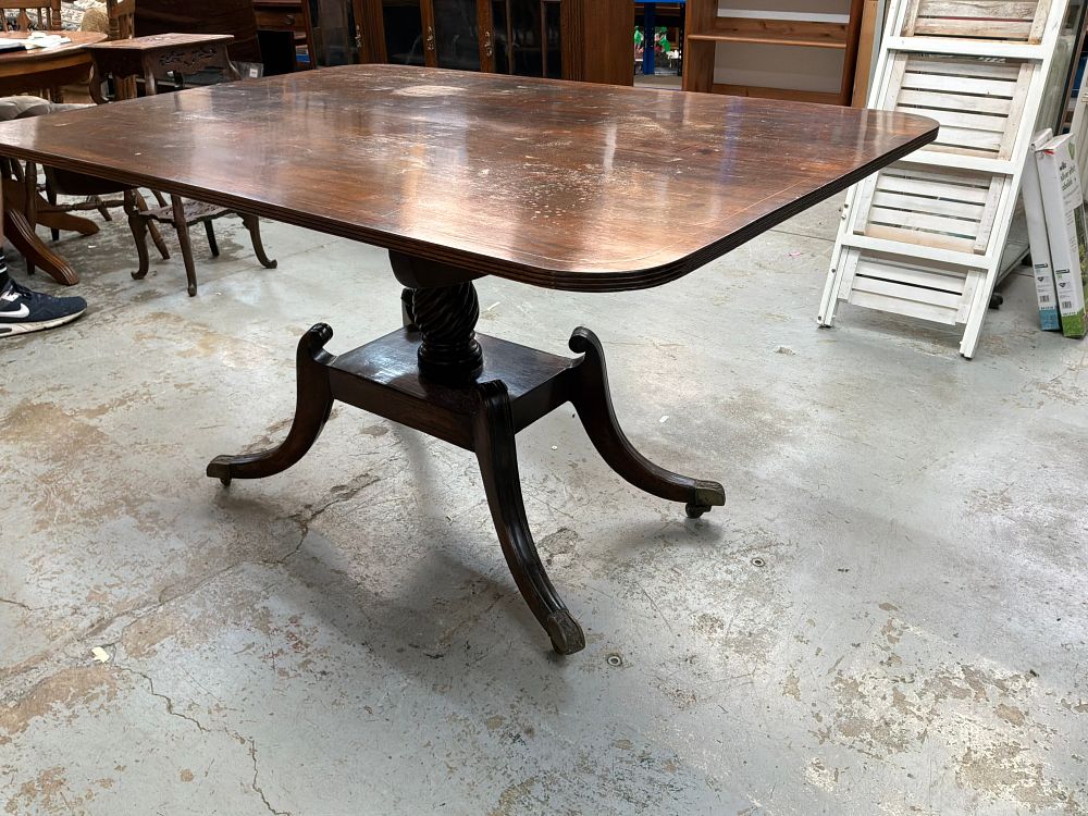 Lot 386: A Regency Mahogany Tilt Top Breakfast Table Stamped James Winter London