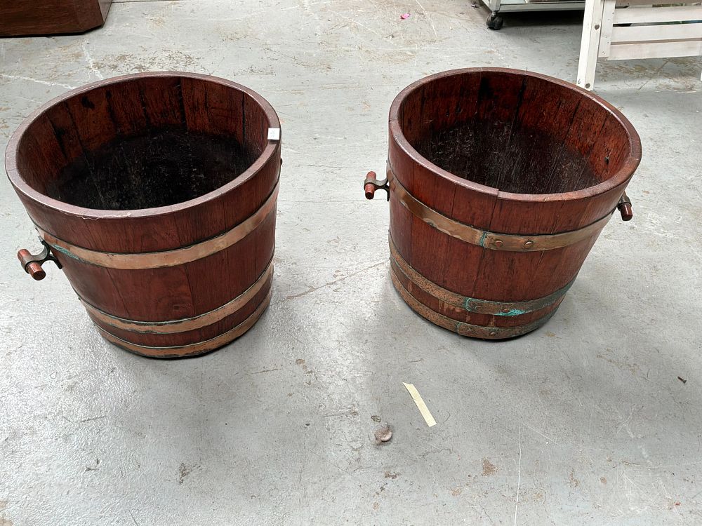 Lot 387: A Pair of Two Coopered Oak Garden Planters with Copper Alloy Banding