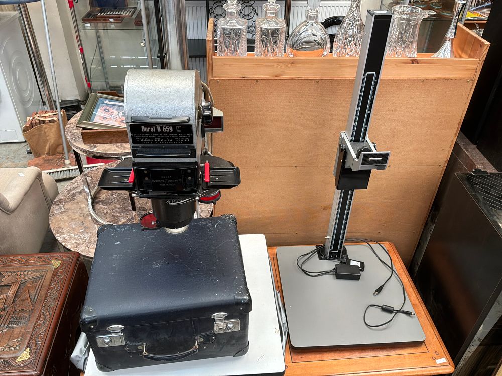 Lot 450: A Durst D 659 Dual Format Enlarger and a Modern Copy Stand with Case