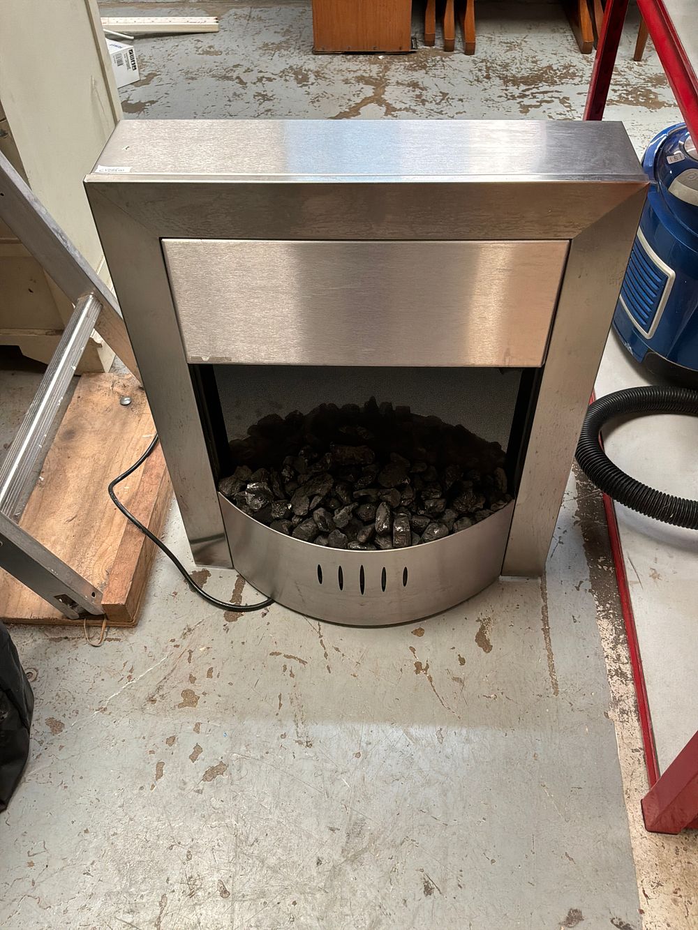 Lot 484: A Dimplex ROD20 Inset Stainless Steel Coal Effect Electric Fire