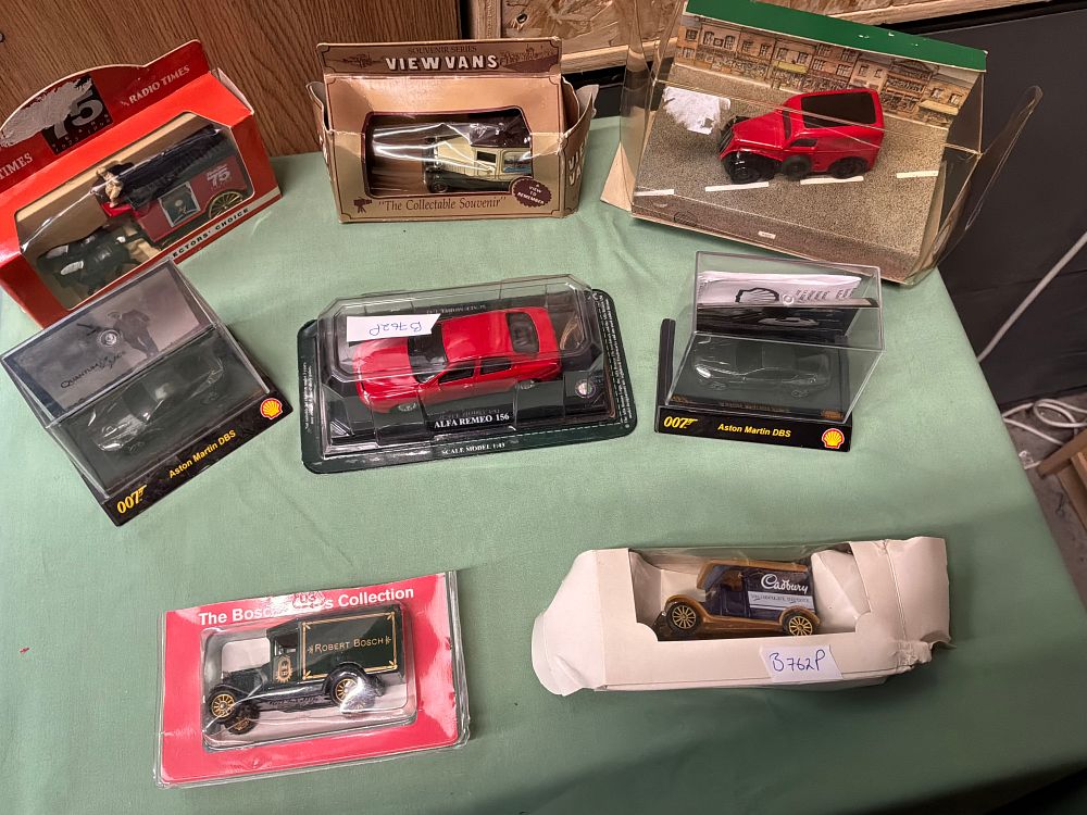 Lot 175: A Collection of Die-Cast Model Vehicles Including Shell 007 and View Vans Examples