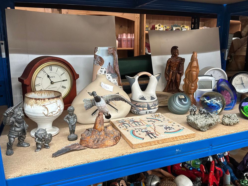 Lot 228: A Collection of Decorative Objects and Clocks Including Mdina Glass and Southwestern style Pottery