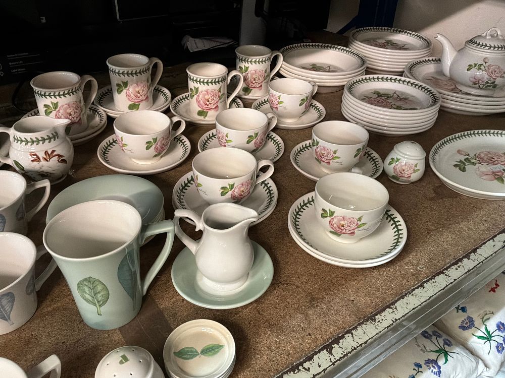 Lot 246: A Collection of Portmeirion Botanic Roses and Variations Pattern Tableware