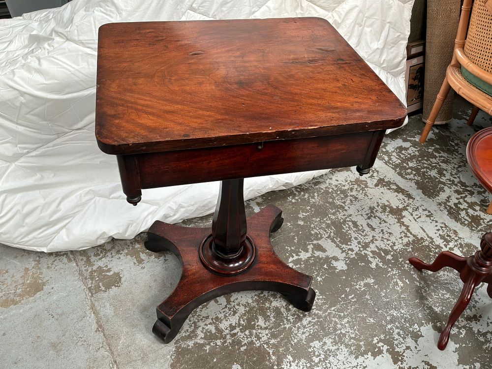 Lot 320: A Mid 19th Century William IV Style Mahogany Work Table