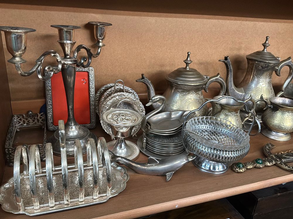 Lot 407: A Collection of Silver-Plated Tablewares and Decorative Objects including a Four-Piece Tea Service