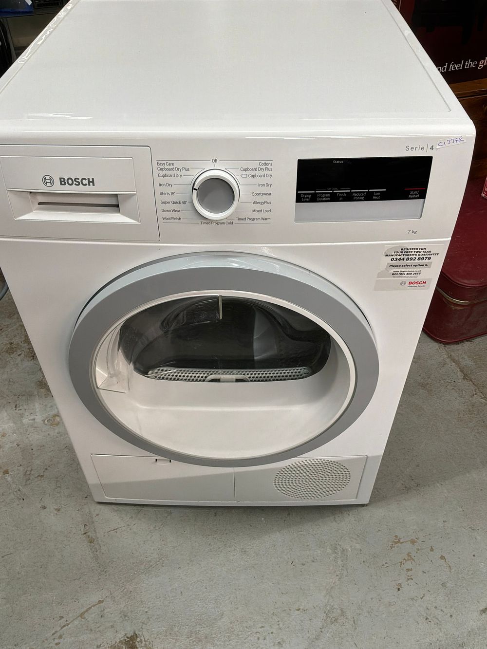 Lot 421: A Bosch Serie 4 Condenser Tumble Dryer