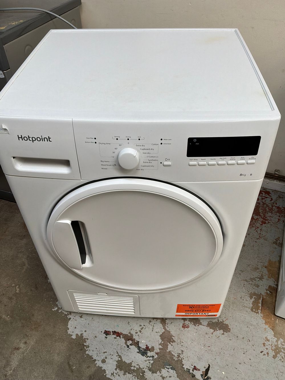 Lot 431: A Hotpoint 8kg Capacity B Rated Condenser Tumble Dryer