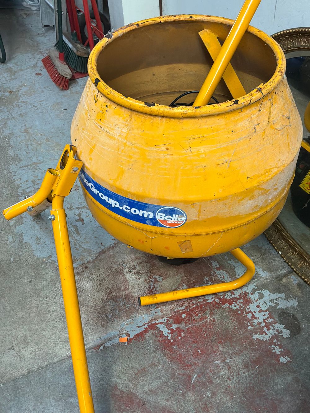 Lot 436: A Belle Group Mastermix MC110 Electric Portable Concrete Mixer
