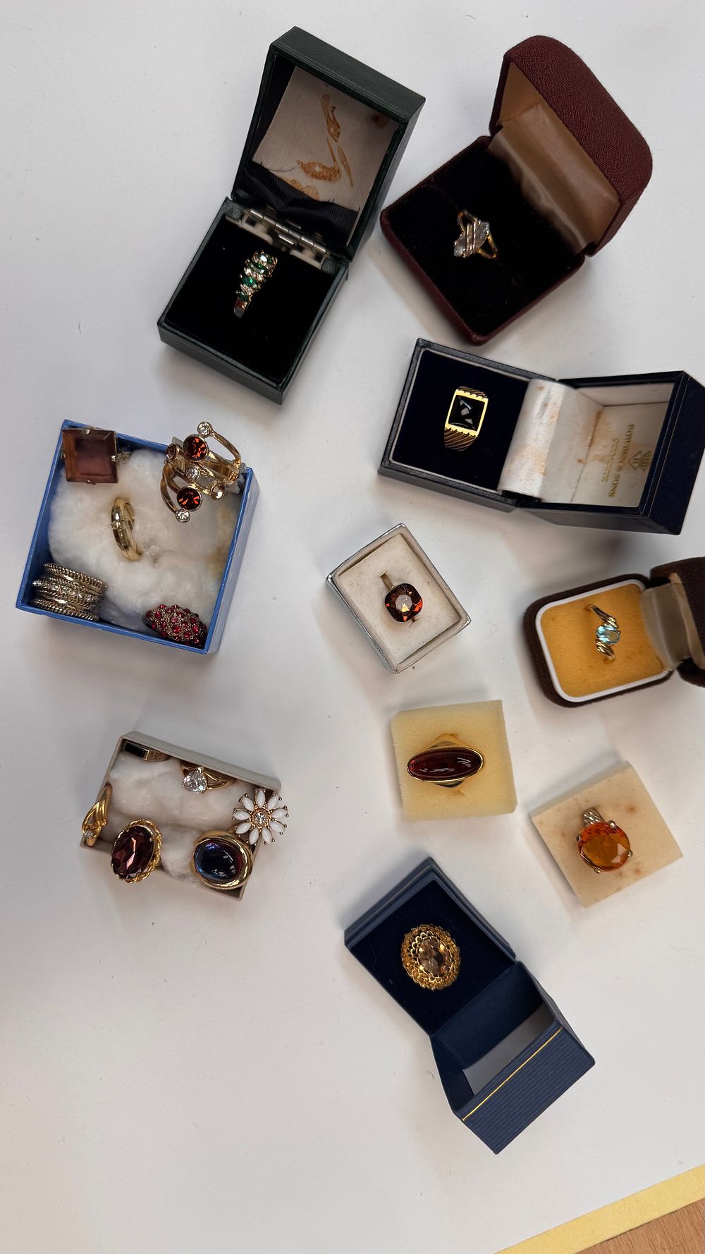 Lot 50: A Collection of Dress and Cocktail Rings including a Signet style Ring with Presentation Case