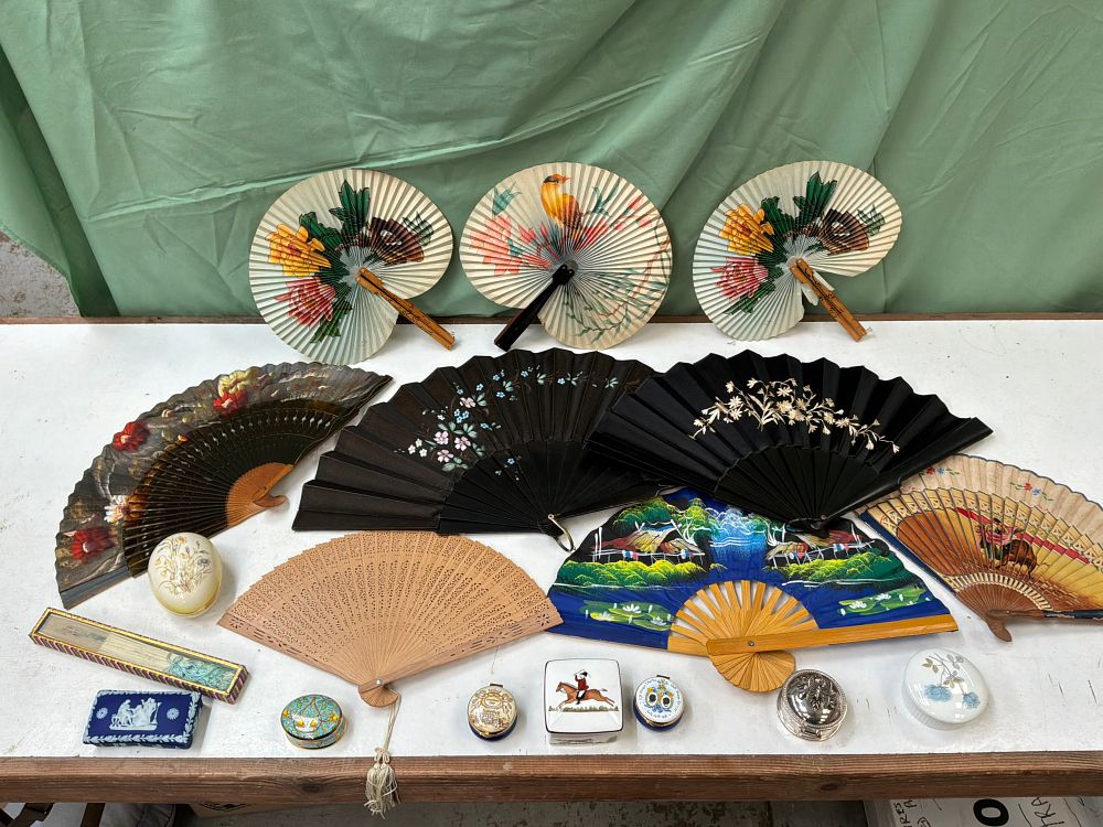 Lot 68: A Collection of Ten Folding Hand Fans and Decorative Objects Including Wedgwood Examples