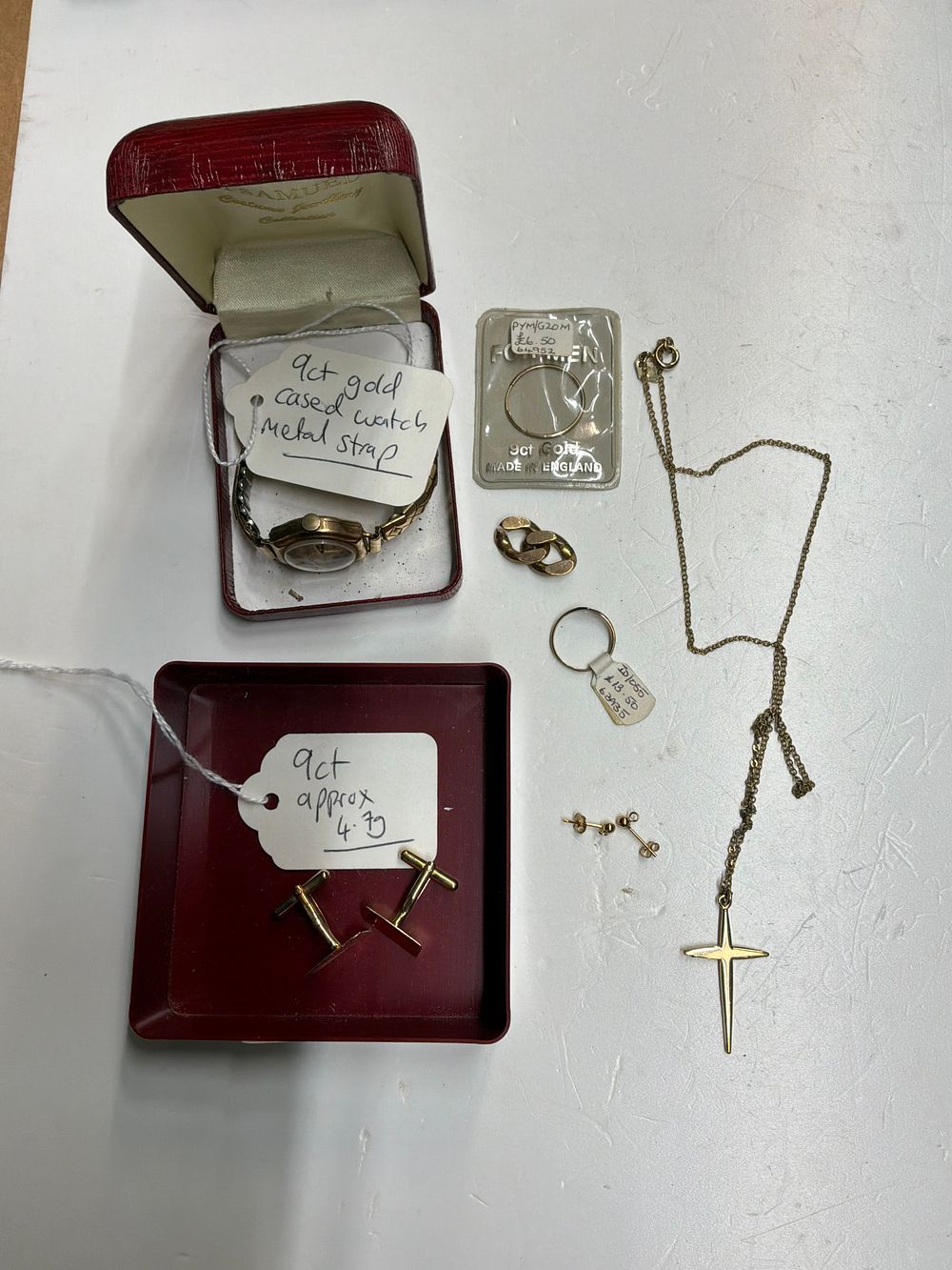 Lot 91: A Collection of Nine Carat Gold and Yellow Metal Jewellery and a Ladies Wristwatch