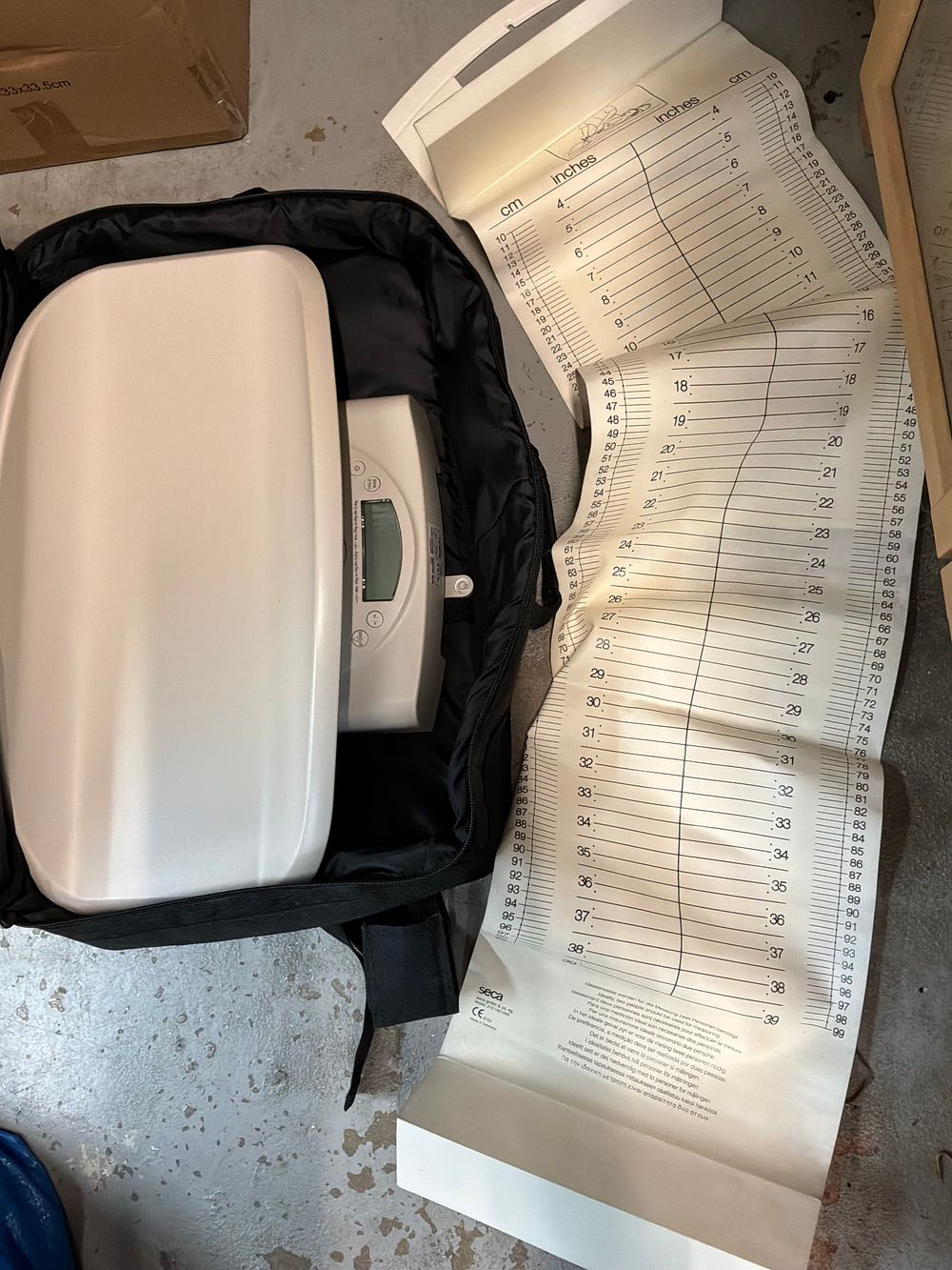 Lot 145: A Seca Portable Medical Digital Baby Scale and Measuring Mat Set in Case
