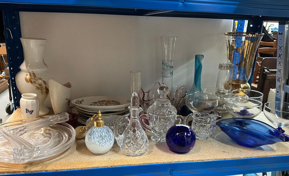 Lot 158: A Collection of Decorative Glassware and Ceramics including Aynsley Examples
