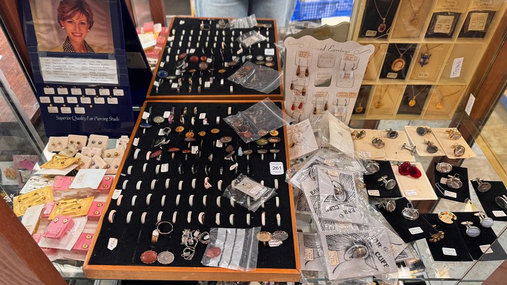 Lot 261: A Collection of Vintage Costume Jewellery and Accessories Including Princess Club Examples