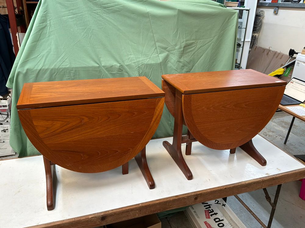 Lot 298: A Pair of Mid-Century Modern Nathan Teak Drop-Leaf Dining Tables