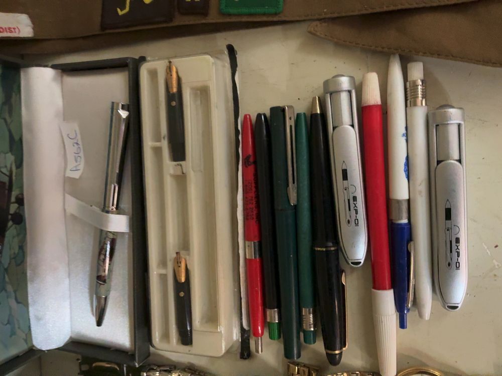 Lot 317: A Collection of Writing Instruments including a Royal Air Force Commemorative Pen with Presentation Case