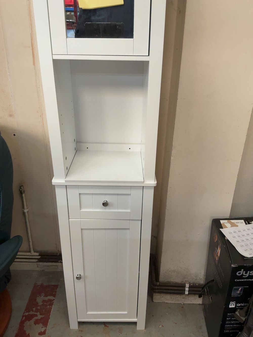 Lot 360: A Priano Tall Mirrored Bathroom Cabinet