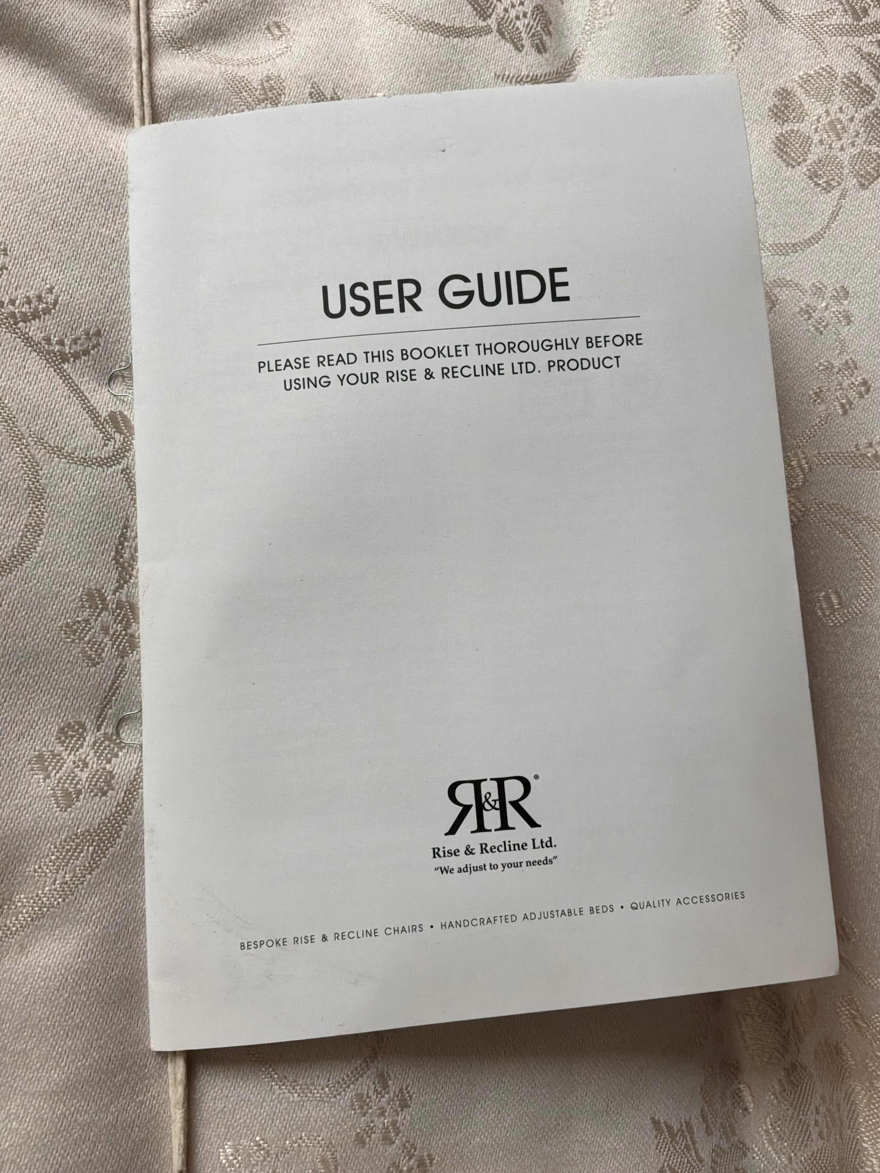Gen Rise Logo Lot 355 – A Twin Rise and Recline Electric Adjustable Bed System with ...