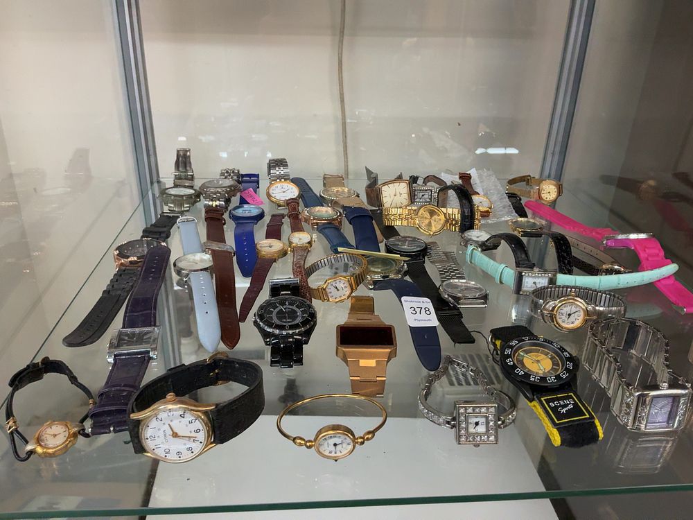 Lot 378: A Collection of Vintage and Modern Wristwatches including Lorus and Citron Examples