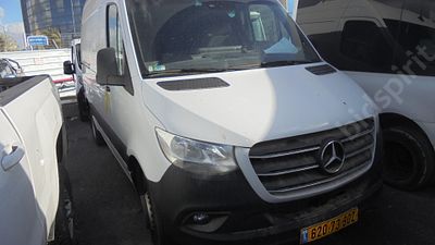 מרצדס ספרינטר מודל 2023. 77,589 ק"מ