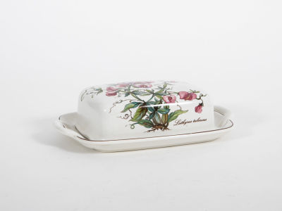 Villeroy & Boch לוכסמבורג - כלי גדול לחמאה, מהסדר הבוטאנית. כלי גדול לחמאה, עם מכסה 
תוצרת וילרוי 