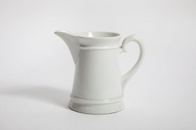 PT Bavaria Tirschenreuth - קנקן מים עתיק עשוי חרסינה, . קנקן בן מעל מאה שנה, 
כבד, עשוי חרסינה 