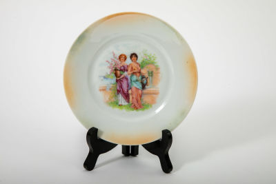 צלחת רומנטית. קוטר 18 ס"מ